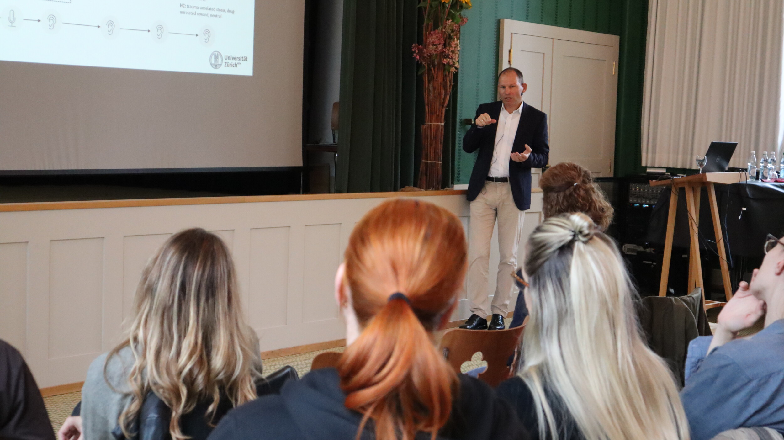 , R&uuml;ckblick auf das 19. Appenzeller Suchtsymposium: &bdquo;Stressfolgeerkrankungen und Sucht&ldquo;, Spitalverbund AR