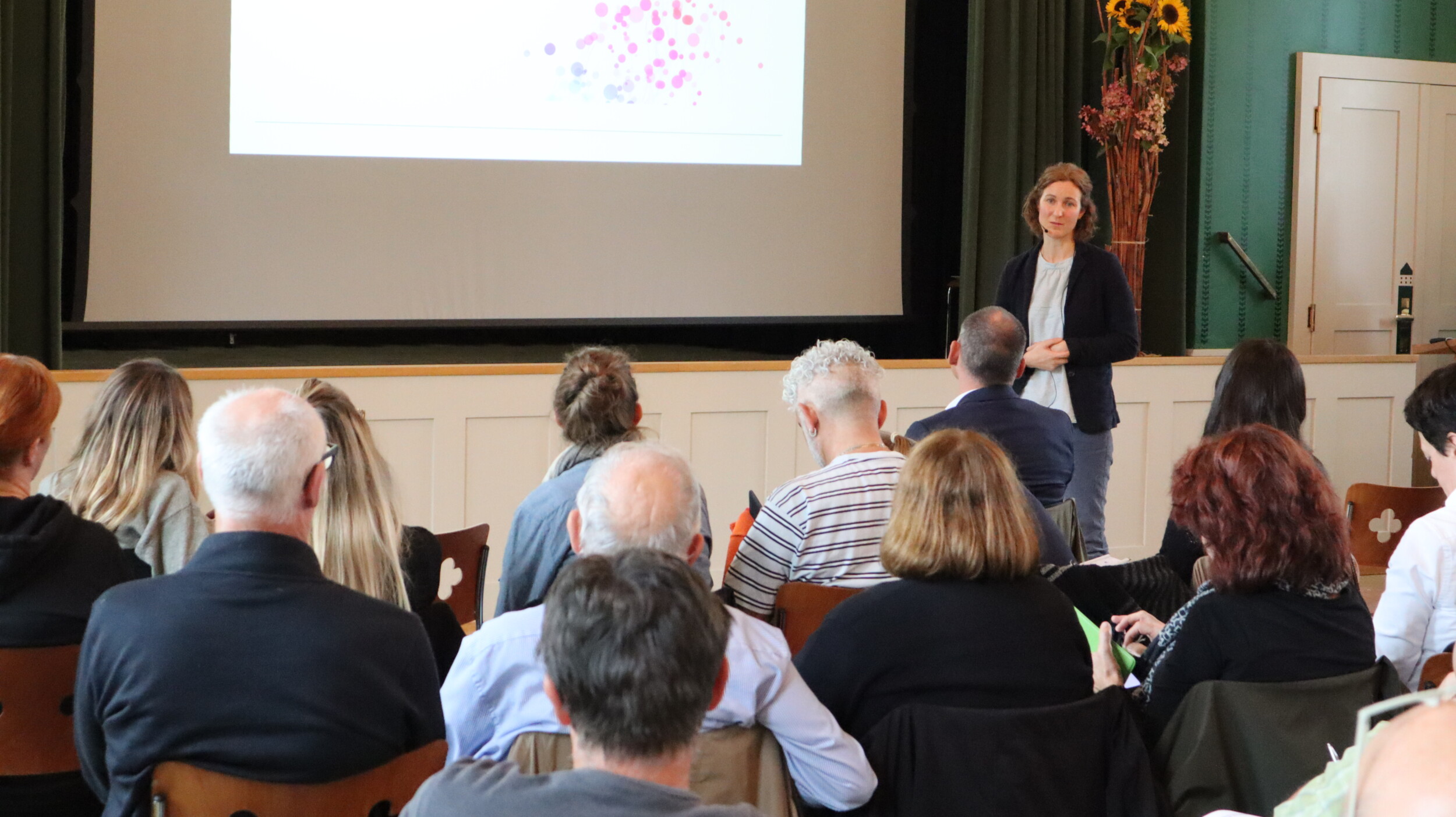, R&uuml;ckblick auf das 19. Appenzeller Suchtsymposium: &bdquo;Stressfolgeerkrankungen und Sucht&ldquo;, Spitalverbund AR